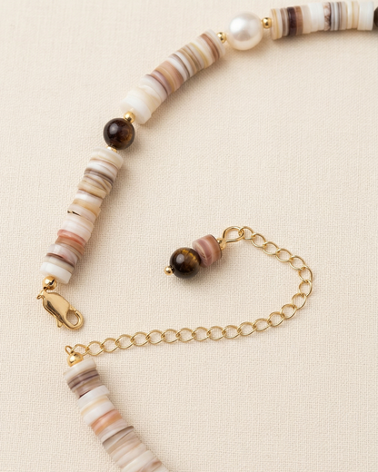 Seagrape Shell Tiger's Eye Pearl Necklace