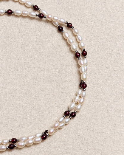 Hibiscus Garnet Pearl Bracelet