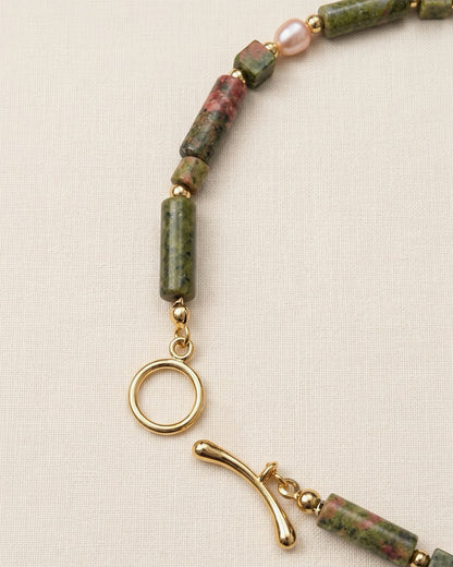 Monstera Epidote Pearl Necklace