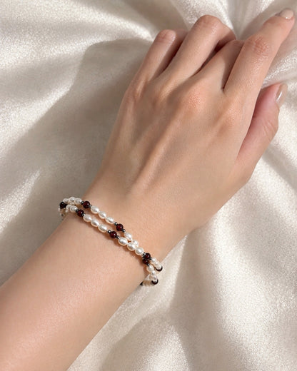 Hibiscus Garnet Pearl Bracelet