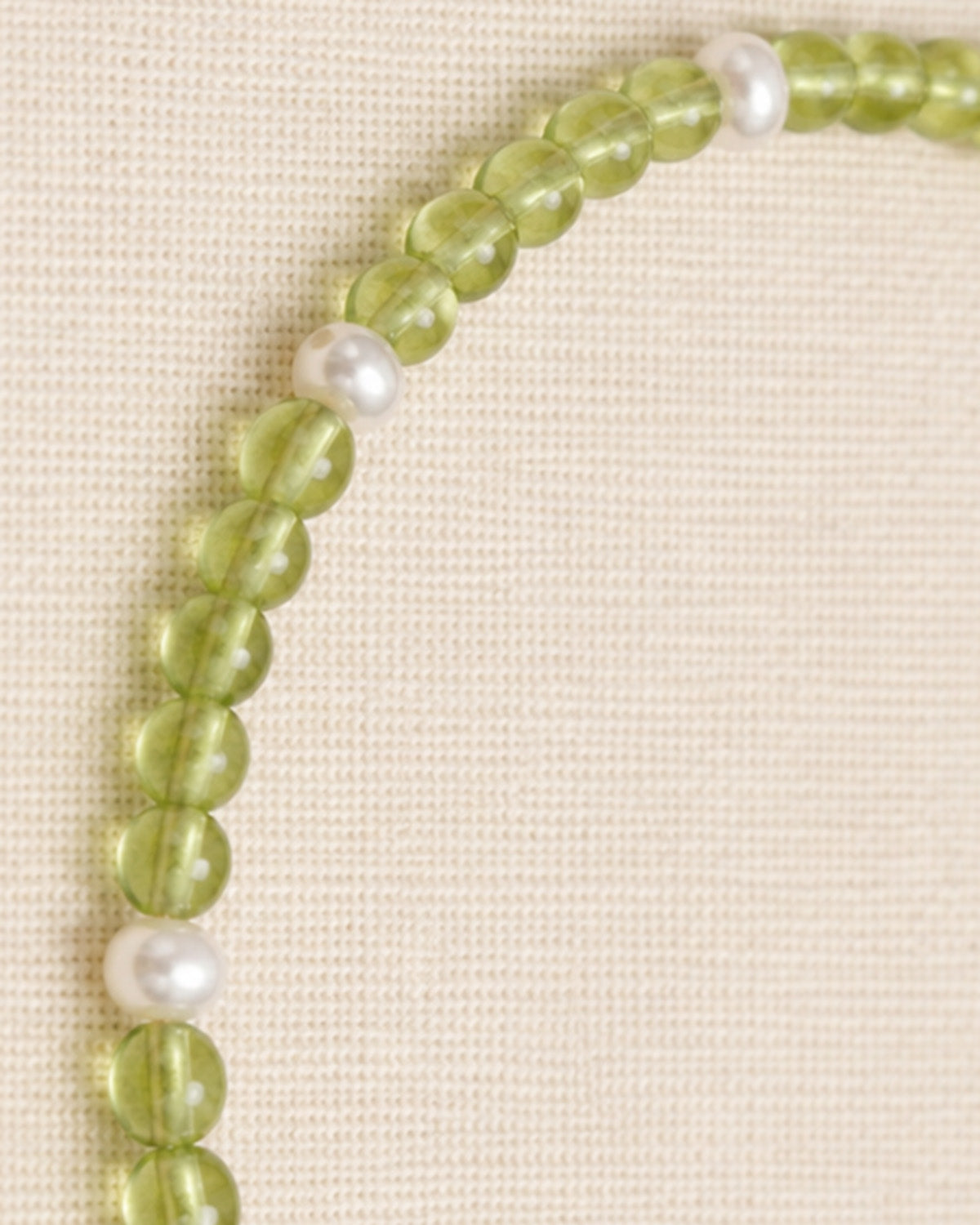 Oliva Peridot Pearl Bracelet