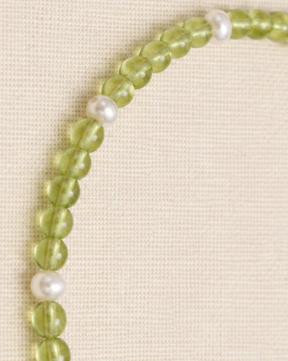 Oliva Peridot Pearl Bracelet